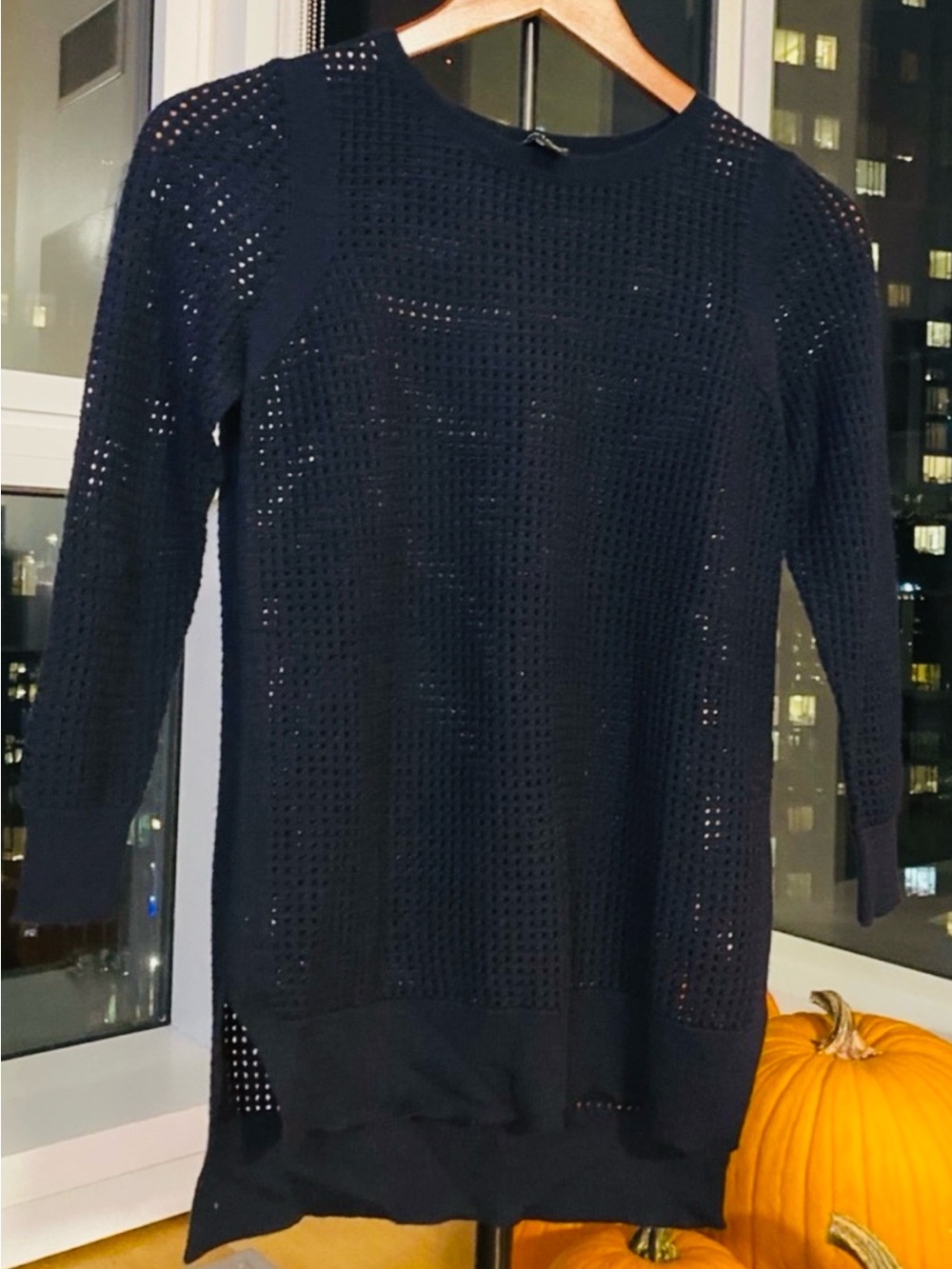 Ann Taylor Navy Mesh Stitch Merino Wool Sweater XS